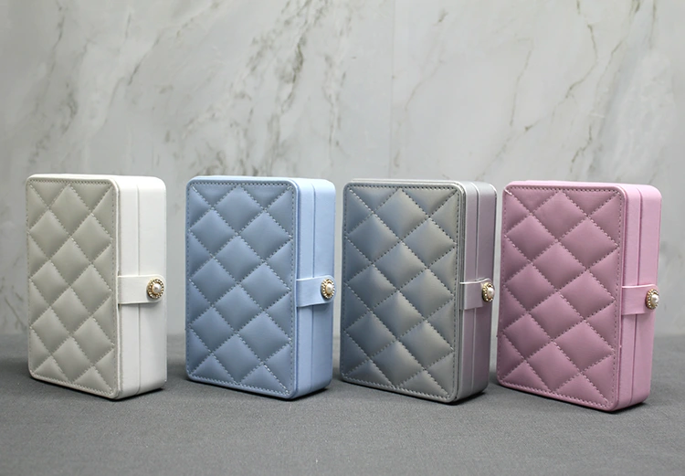 Deri Kaplamalı Makyaj Ve Takı Kutusu Alk3612