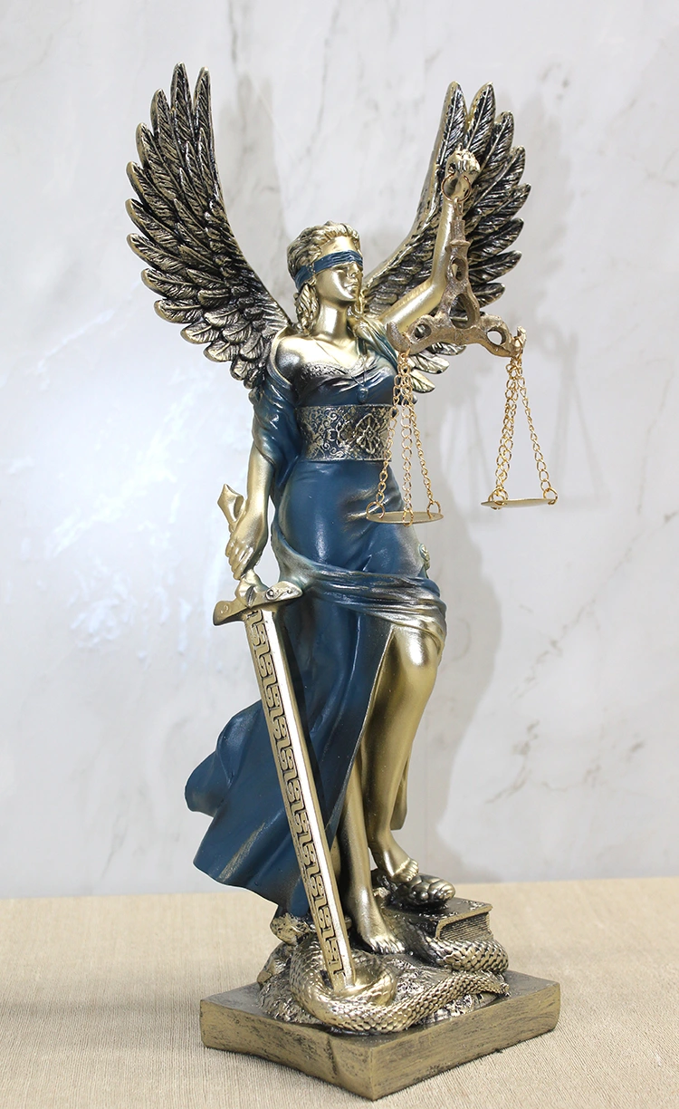 Kanatlı Adalet Biblosu Alk4417