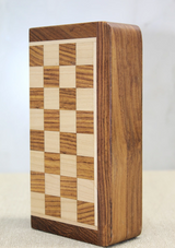 Özel Vernikli Mıknatıs Taşlı Ahşap Katlanabilir Kutulu Satranç Oyunu 25 Cm G222